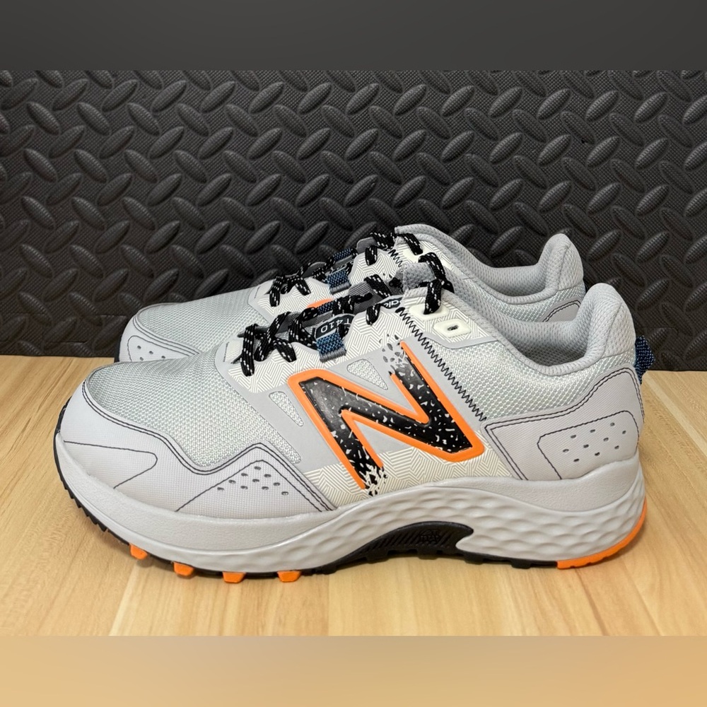 New Balance 410v8 Trail Running Shoes Gray Orange‎ MT410CA8 Mens 4E Wide Sizes - Picture 3 of 7